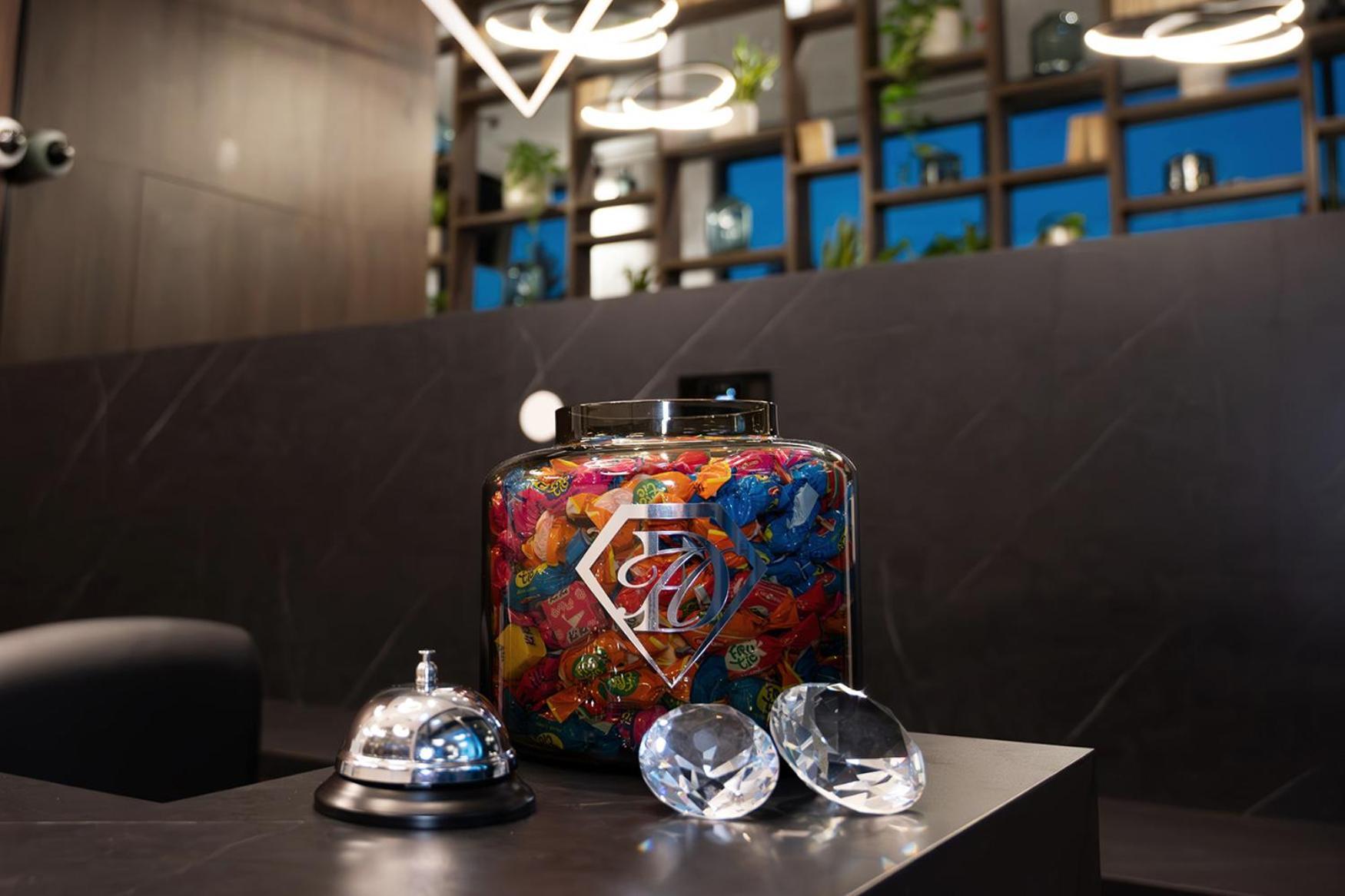 זאגרב Diamond Hotel מראה חיצוני תמונה